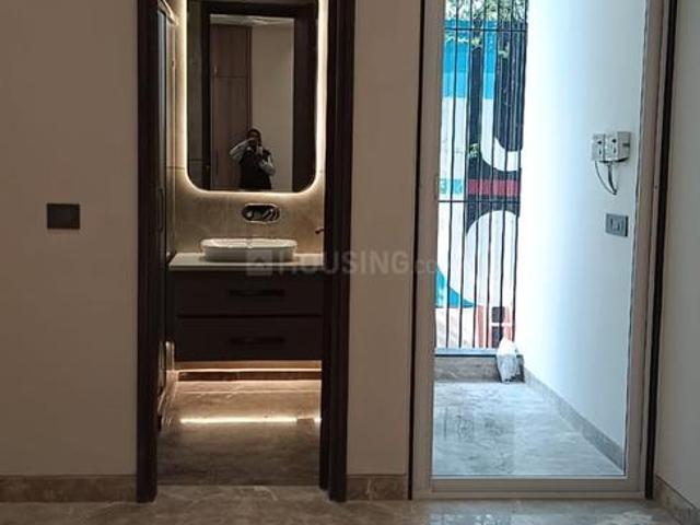 3 BHK Independent Builder Floor in Saket for resale New Delhi. The reference number is 19577185