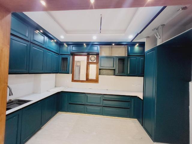 3 BHK Independent Builder Floor in Saket for resale New Delhi. The reference number is 20491733