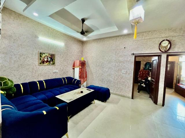 3 BHK Independent Builder Floor in Sanauli for resale Zirakpur. The reference number is 17212477