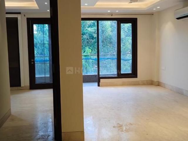 3 BHK Independent Builder Floor in Sarvapriya Vihar for resale New Delhi. The reference number is 18624727