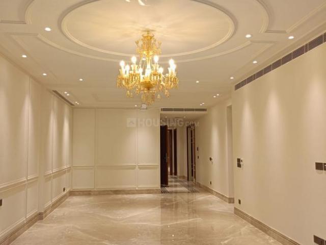 3 BHK Independent Builder Floor in Sarvapriya Vihar for resale New Delhi. The reference number is 20400252