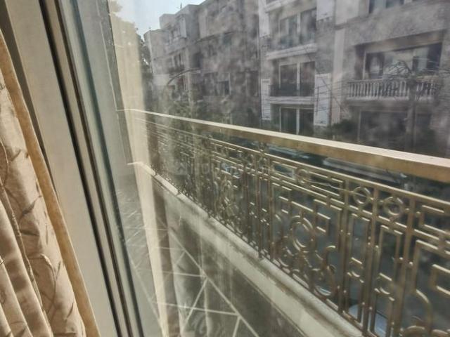 3 BHK Independent Builder Floor in Sarvapriya Vihar for resale New Delhi. The reference number is 20384502