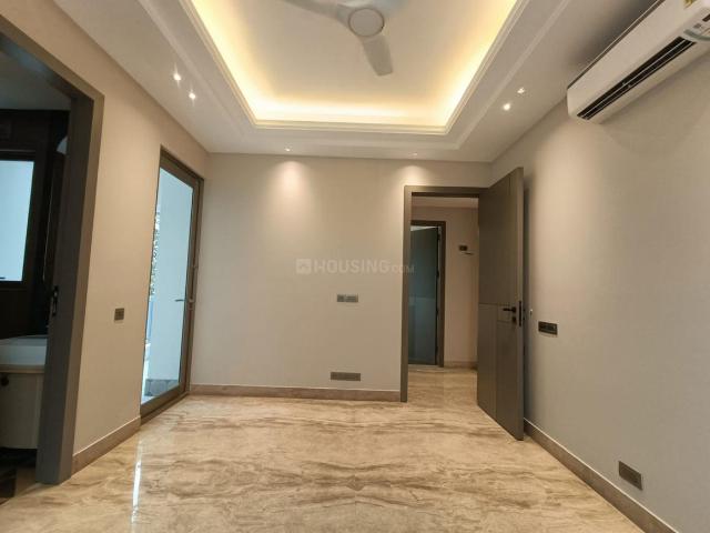3 BHK Independent Builder Floor in Sarvapriya Vihar for resale New Delhi. The reference number is 20399497