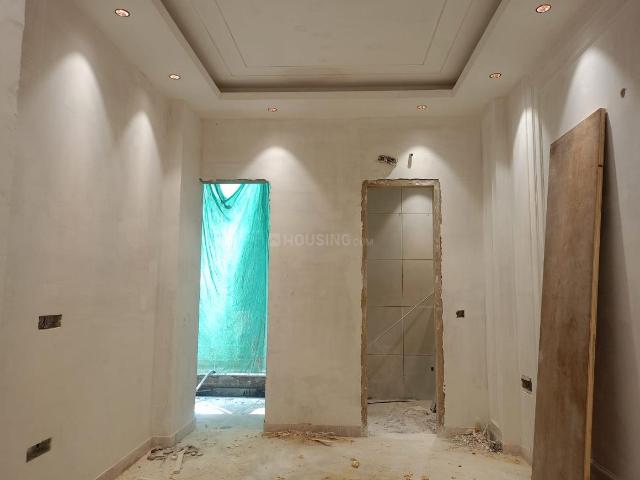 3 BHK Independent Builder Floor in Sarvapriya Vihar for resale New Delhi. The reference number is 20399846