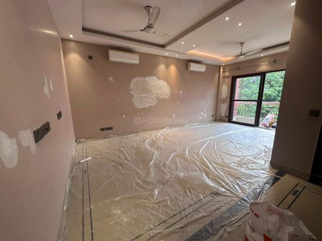 3 BHK Independent Builder Floor in Sarvodaya Enclave for rent New Delhi. The reference number is 20630464