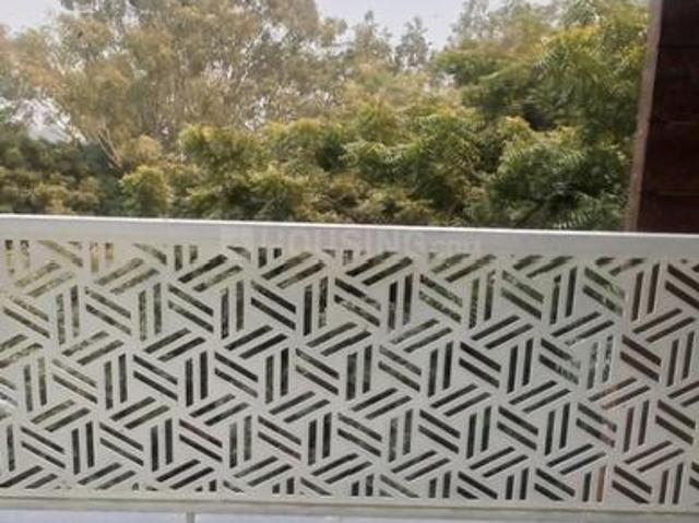 3 BHK Independent Builder Floor in Sarvodaya Enclave for resale New Delhi. The reference number is 18916194