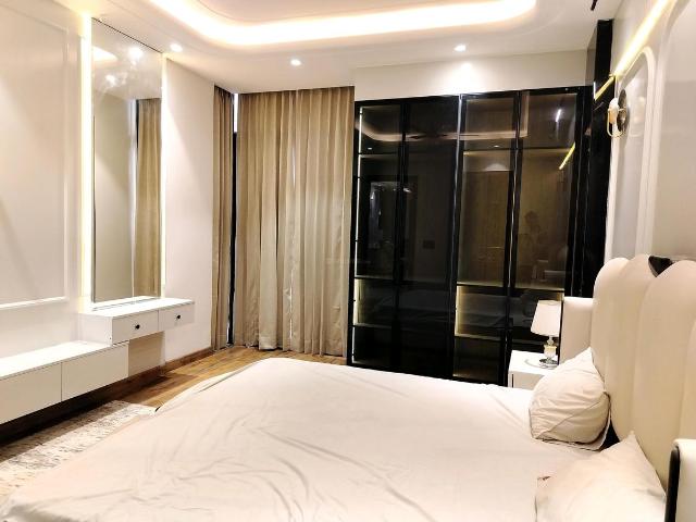 3 BHK Independent Builder Floor in Sector 43 for rent Gurgaon. The reference number is 20562562