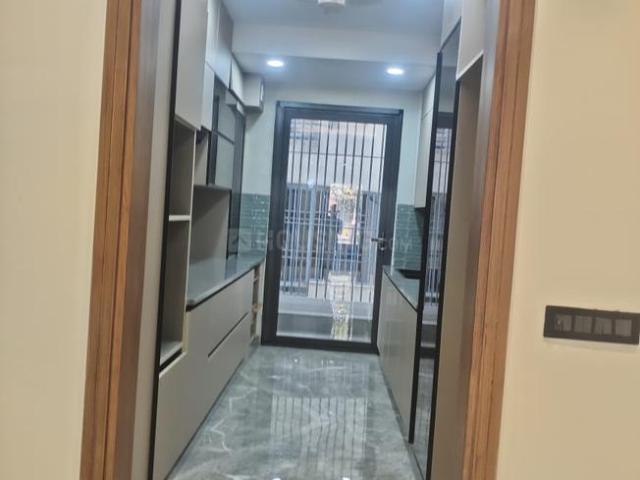 3 BHK Independent Builder Floor in Sector 43 for resale Gurgaon. The reference number is 16894246