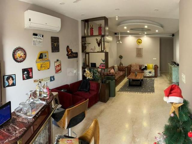3 BHK Independent Builder Floor in Sector 43 for resale Gurgaon. The reference number is 20384214