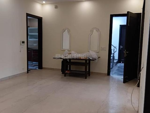 3 BHK Independent Builder Floor in Sector 40 for resale Gurgaon. The reference number is 19701936