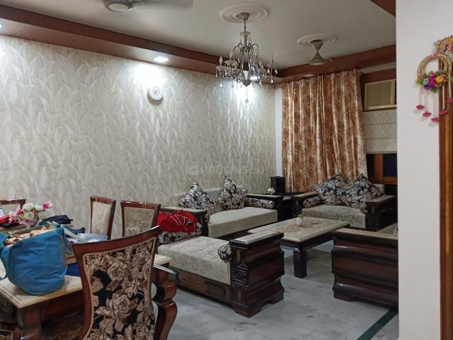 3 BHK Independent Builder Floor in Sector 41 for rent Noida. The reference number is 14883381