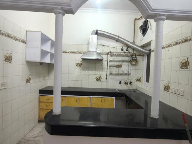 3 BHK Independent Builder Floor in Sector 41 for rent Noida. The reference number is 20580019