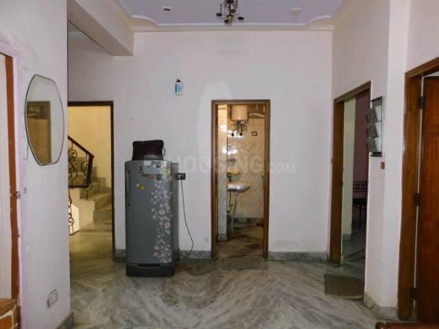 3 BHK Independent Builder Floor in Sector 41 for rent Noida. The reference number is 20535409