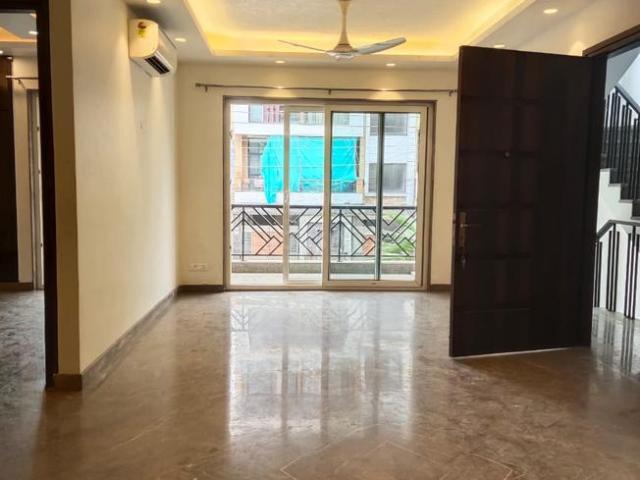 3 BHK Independent Builder Floor in Sector 46 for rent Noida. The reference number is 18762230