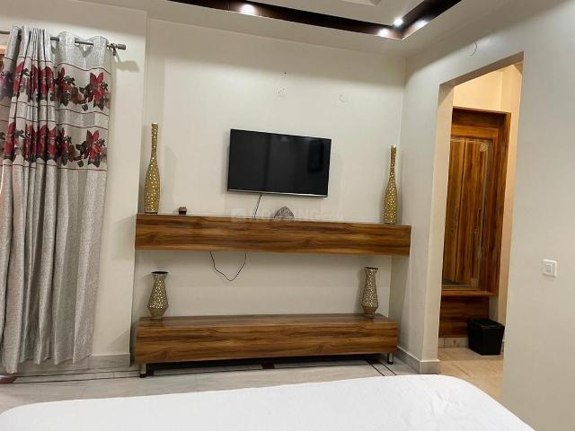 3 BHK Independent Builder Floor in Sector 46 for rent Noida. The reference number is 20942494