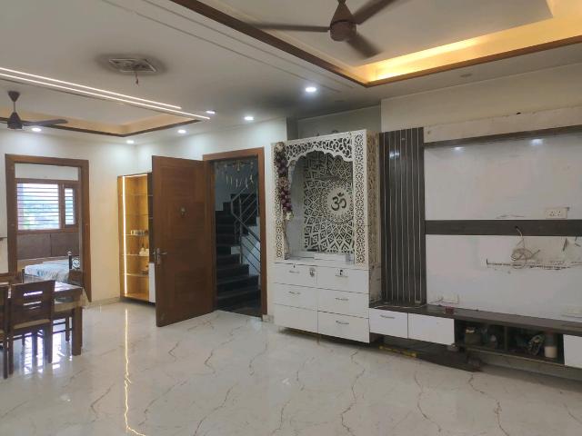 3 BHK Independent Builder Floor in Sector 49 for resale Faridabad. The reference number is 20986827