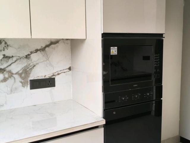 3 BHK Independent Builder Floor in Sector 49 for resale Gurgaon. The reference number is 19379101