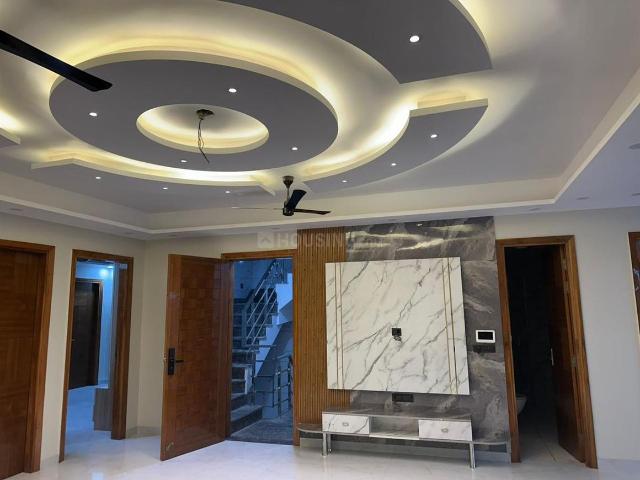 3 BHK Independent Builder Floor in Sector 4 Dwarka for rent New Delhi. The reference number is 20360615