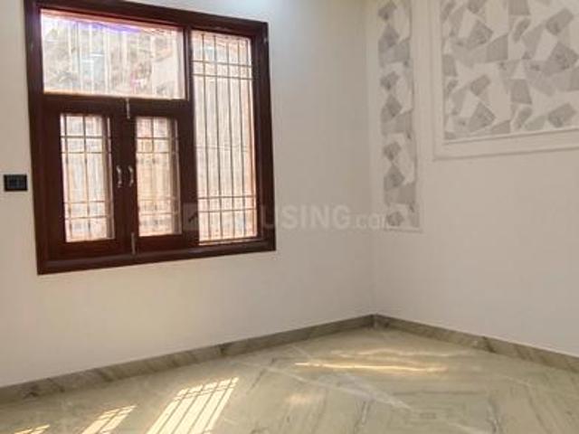 3 BHK Independent Builder Floor in Sector 4 Rohini for resale New Delhi. The reference number is 16078080