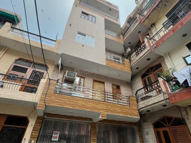3 BHK Independent Builder Floor in Sector 4 Rohini for resale New Delhi. The reference number is 20886306