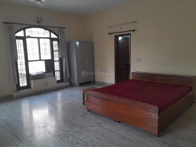 3 BHK Independent Builder Floor in Sector 50 for rent Noida. The reference number is 20437607