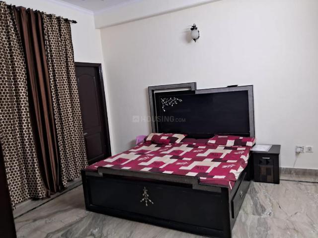 3 BHK Independent Builder Floor in Sector 52 for rent Noida. The reference number is 20025270