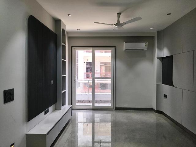 4 BHK Independent Builder Floor in Sector 57 for resale Gurgaon. The reference number is 17466081
