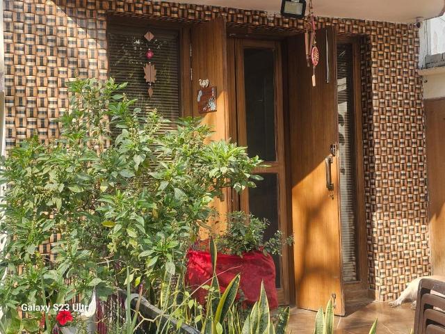 3 BHK Independent Builder Floor in Sector 57 for resale Gurgaon. The reference number is 17162155