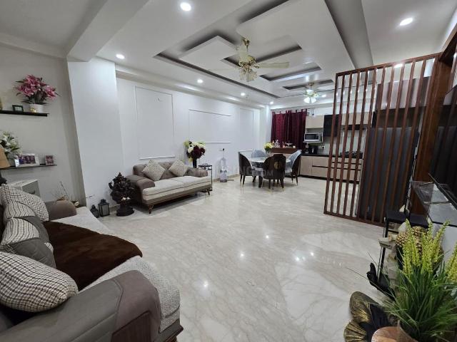 3 BHK Independent Builder Floor in Sector 57 for resale Gurgaon. The reference number is 19741261