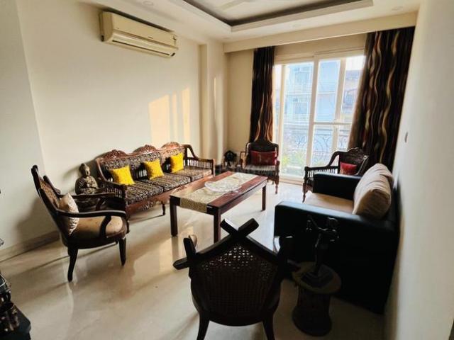 3 BHK Independent Builder Floor in Sector 55 for rent Gurgaon. The reference number is 16358375