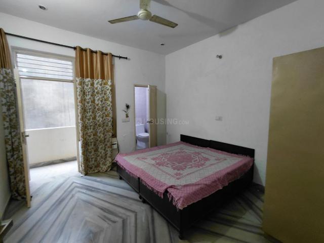 3 BHK Independent Builder Floor in Sector 55 for rent Gurgaon. The reference number is 18940189