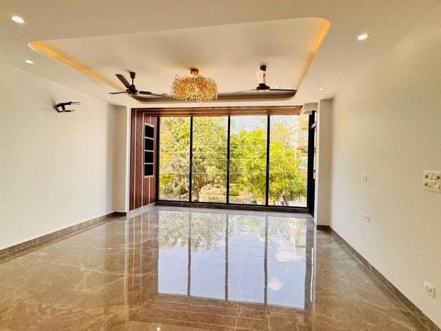 3 BHK Independent Builder Floor in Sector 56 for resale Gurgaon. The reference number is 20016782