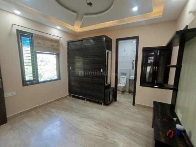 3 BHK Independent Builder Floor in Sector 5 Rohini for rent New Delhi. The reference number is 19328471