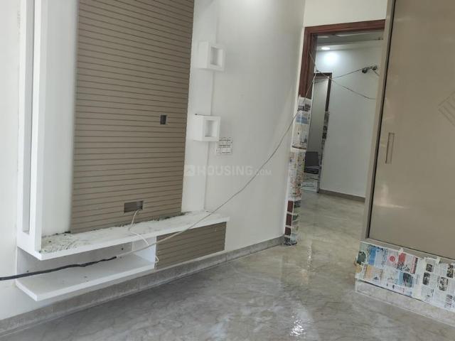 3 BHK Independent Builder Floor in Sector 5 Rohini for resale New Delhi. The reference number is 19448320