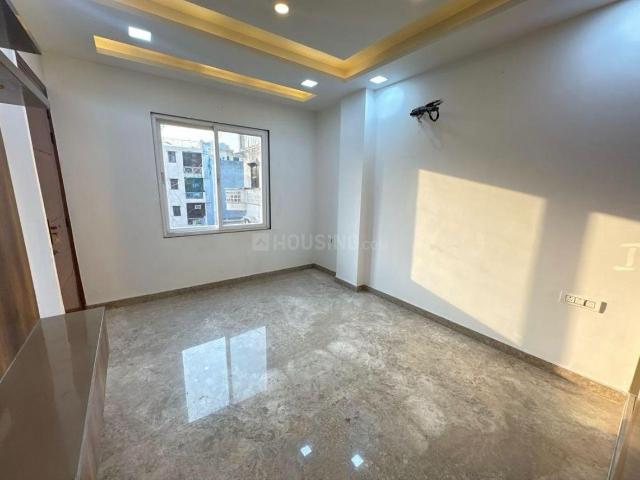 3 BHK Independent Builder Floor in Sector 5 Rohini for resale New Delhi. The reference number is 20752422