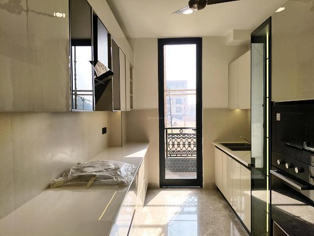 3 BHK Independent Builder Floor in Sector 63 for resale Gurgaon. The reference number is 19262821