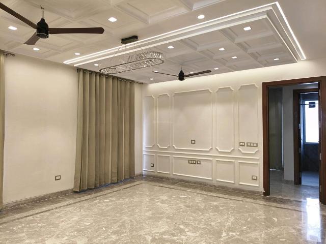 3 BHK Independent Builder Floor in Sector 63 for resale Gurgaon. The reference number is 19264213