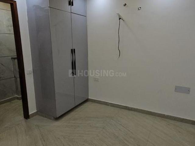 3 BHK Independent Builder Floor in Sector 6 Rohini for resale New Delhi. The reference number is 20353024