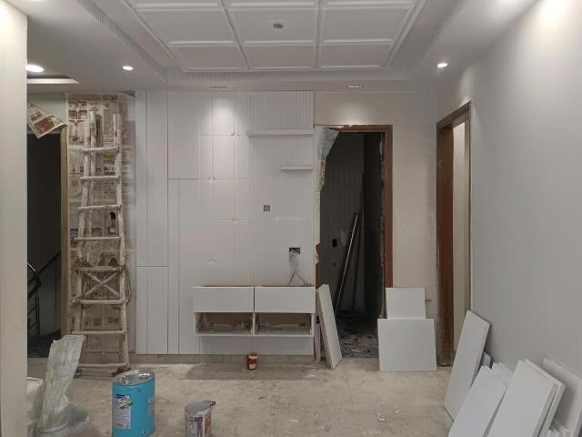 3 BHK Independent Builder Floor in Sector 6 Rohini for resale New Delhi. The reference number is 19391666