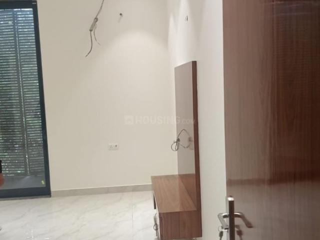 3 BHK Independent Builder Floor in Sector 70 for rent Noida. The reference number is 19933215