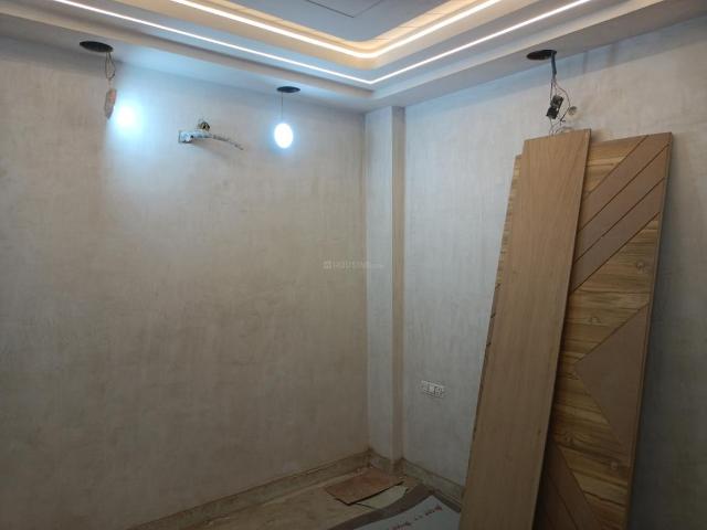 3 BHK Independent Builder Floor in Sector 7 Rohini for resale New Delhi. The reference number is 20854926
