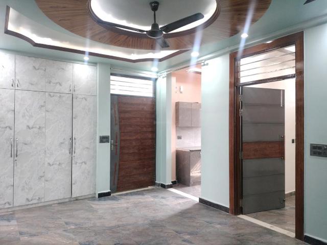 3 BHK Independent Builder Floor in Sector 81 for resale Faridabad. The reference number is 19093975