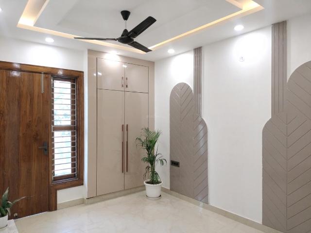3 BHK Independent Builder Floor in Sector 85 for resale Faridabad. The reference number is 18594805