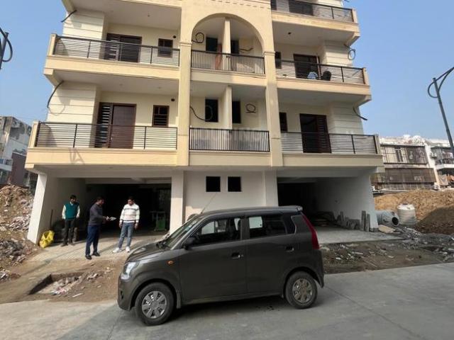 3 BHK Independent Builder Floor in Sector 87 for resale Faridabad. The reference number is 20645945