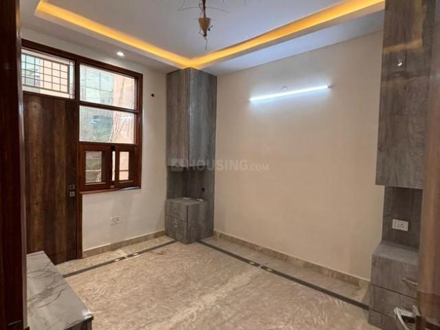 3 BHK Independent Builder Floor in Sector 8 Dwarka for rent New Delhi. The reference number is 19833977