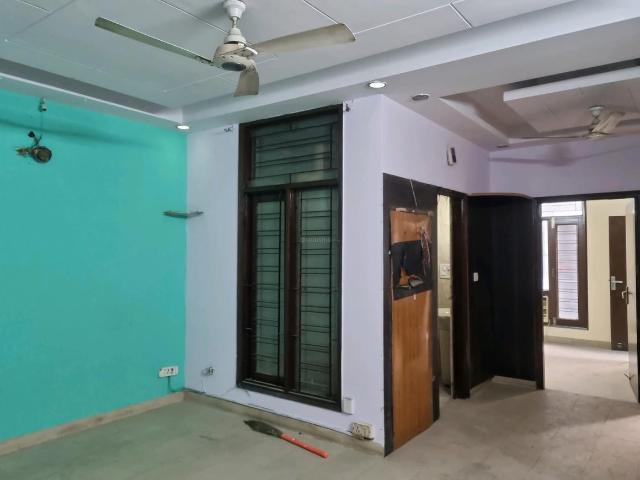 3 BHK Independent Builder Floor in Sector 8 Dwarka for rent New Delhi. The reference number is 19291793
