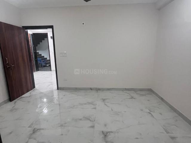 3 BHK Independent Builder Floor in Sector 8 Dwarka for rent New Delhi. The reference number is 20521932