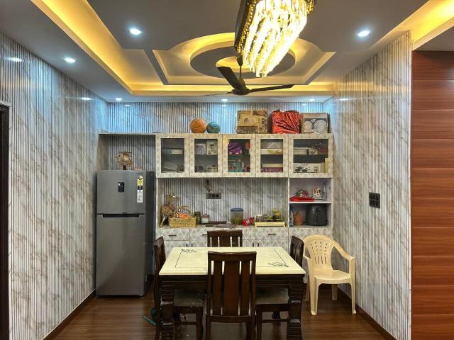3 BHK Independent Builder Floor in Sector 8 Dwarka for rent New Delhi. The reference number is 20986013