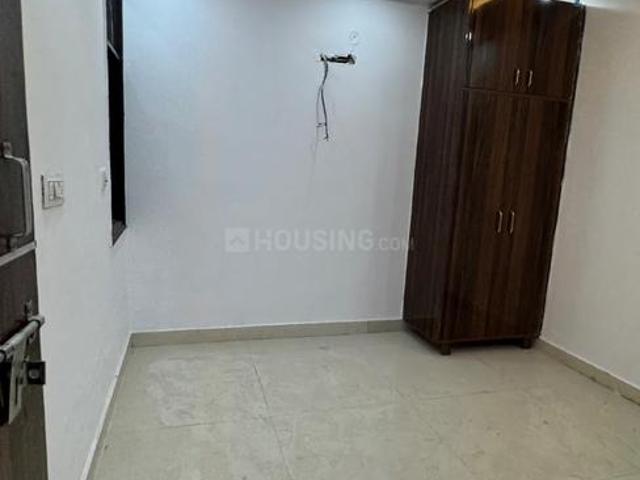 3 BHK Independent Builder Floor in Sector 8 Dwarka for rent New Delhi. The reference number is 20206233