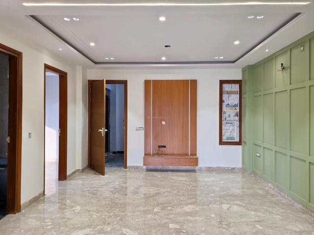 3 BHK Independent Builder Floor in Sector 8 Dwarka for resale New Delhi. The reference number is 11954350